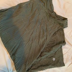 Lulu OUTFIT! Comes with crops and tank.